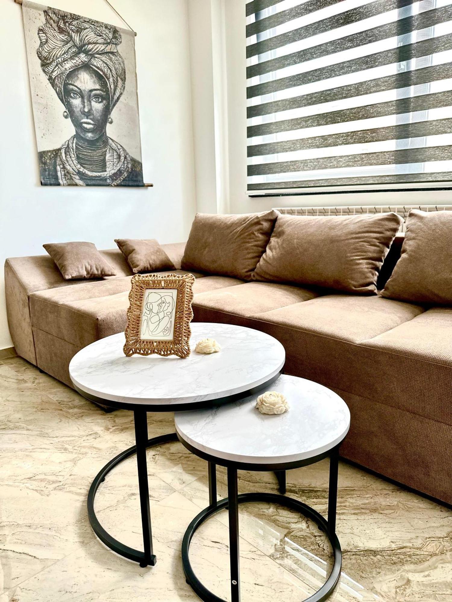 Amos Apartment-Ultracentral-Free Parking Kolozsvár Kültér fotó
